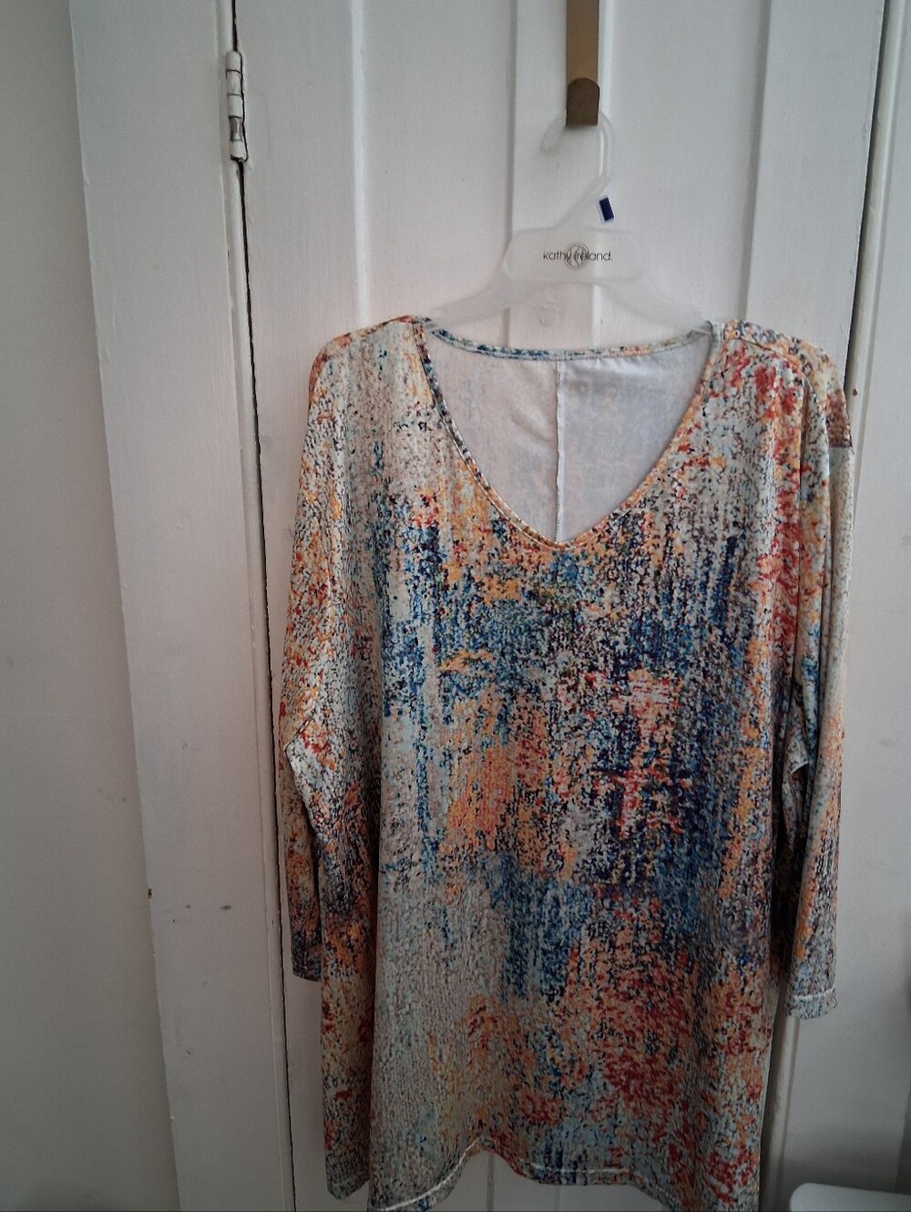 Ladies V Neck Multi Colored Abstract Print  Blouse 4x